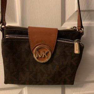 Michael Kors Fulton Crossbody
